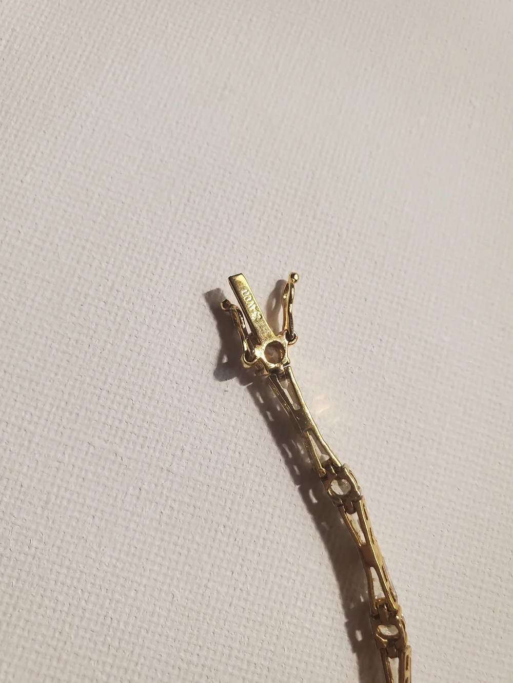 Avon‎ Faux Gold Tone Crystal Tennis Bracelet Women Jewelry